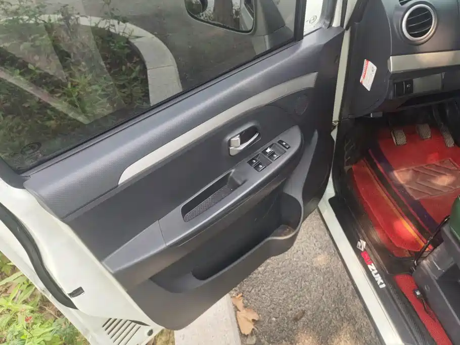 Suzuki Beidouxing X5 2019 2016 1.4L Voyage (China V)