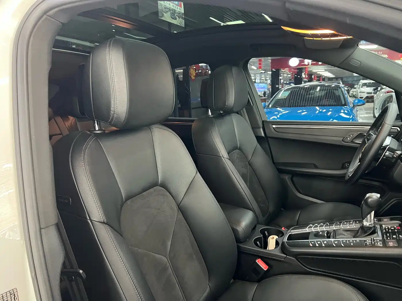 Porsche Macan 2020 Macan 2.0T фото 33