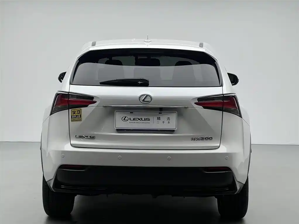Lexus NX 2015 200 FWD Premium фото 17