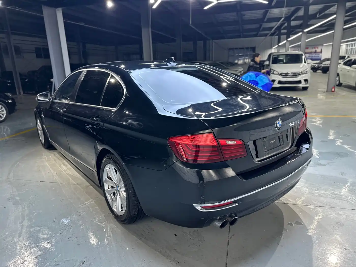 BMW 5 Series 2014 520Li Elegance фото 11
