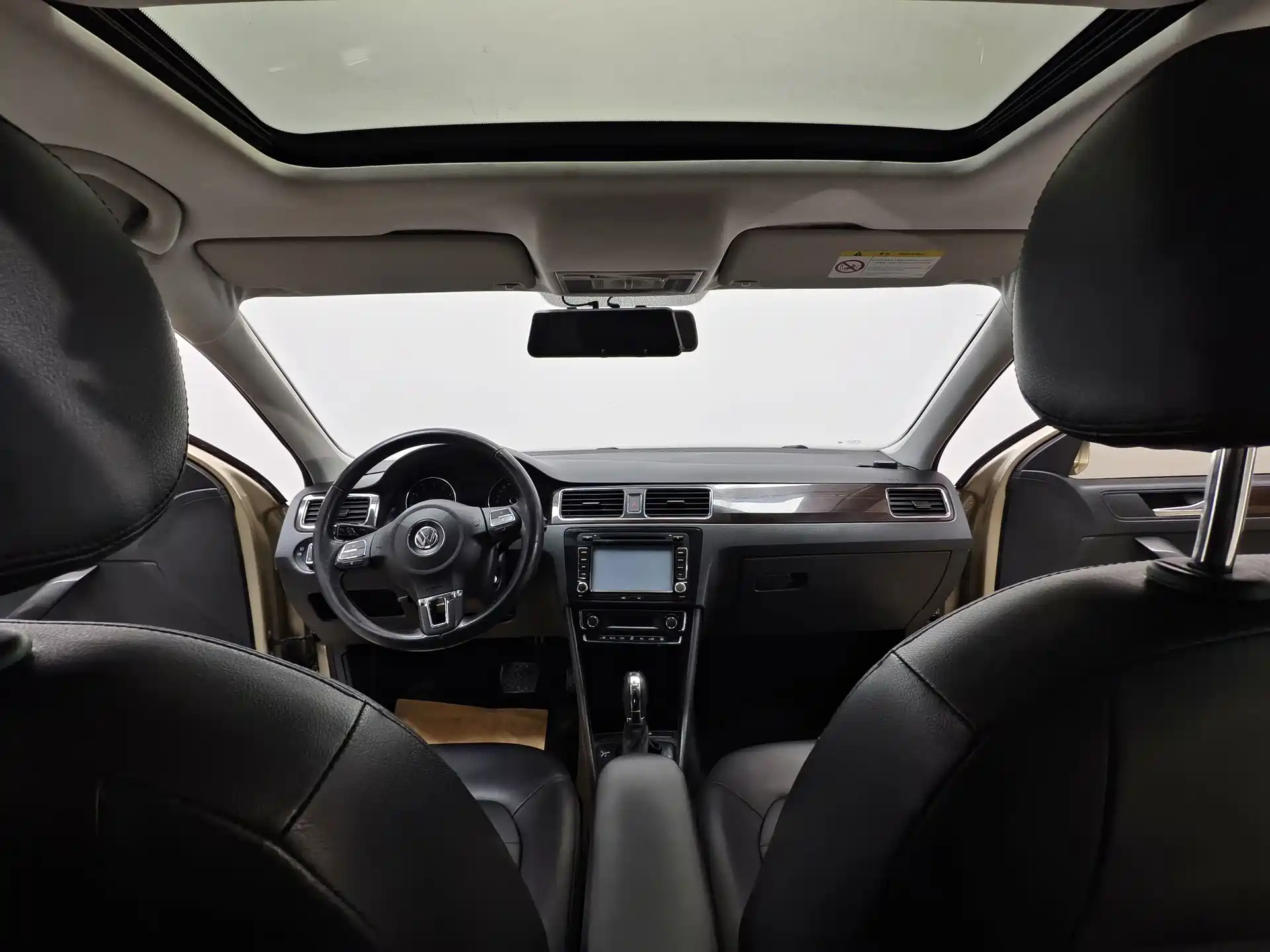 صورة 10 - Volkswagen Santana