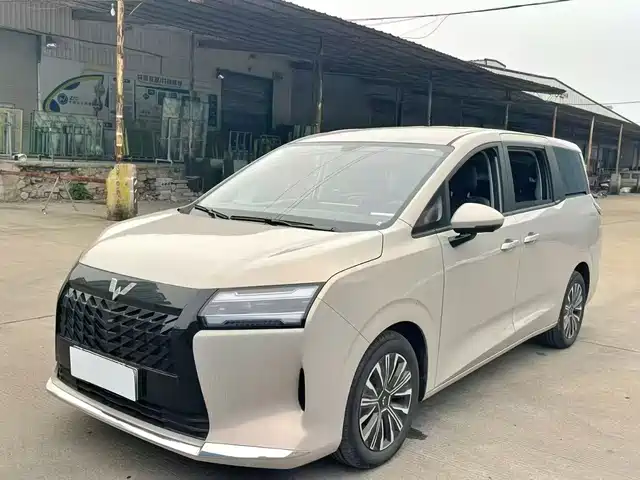 Wuling Motors Xingguang 730 New Energy 2025 Model Plug-in Hybrid Base Version