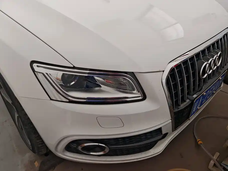 Photo 5 - Audi Q5
