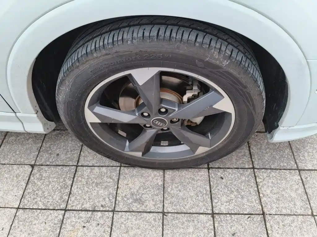 Фото 26 - Audi Q3