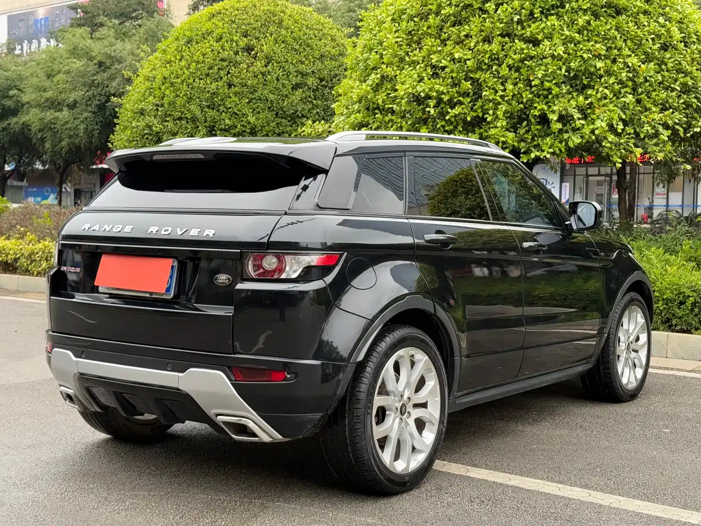 Land Rover Range Rover Evoque (Import) 2013 2.0T 5-door Premium Edition фото 4