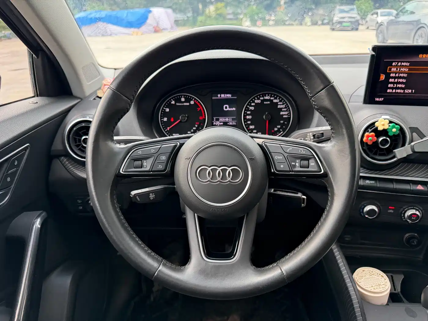Audi Q2L 2019 2018 35 TFSI Launch Exclusive Edition China VI