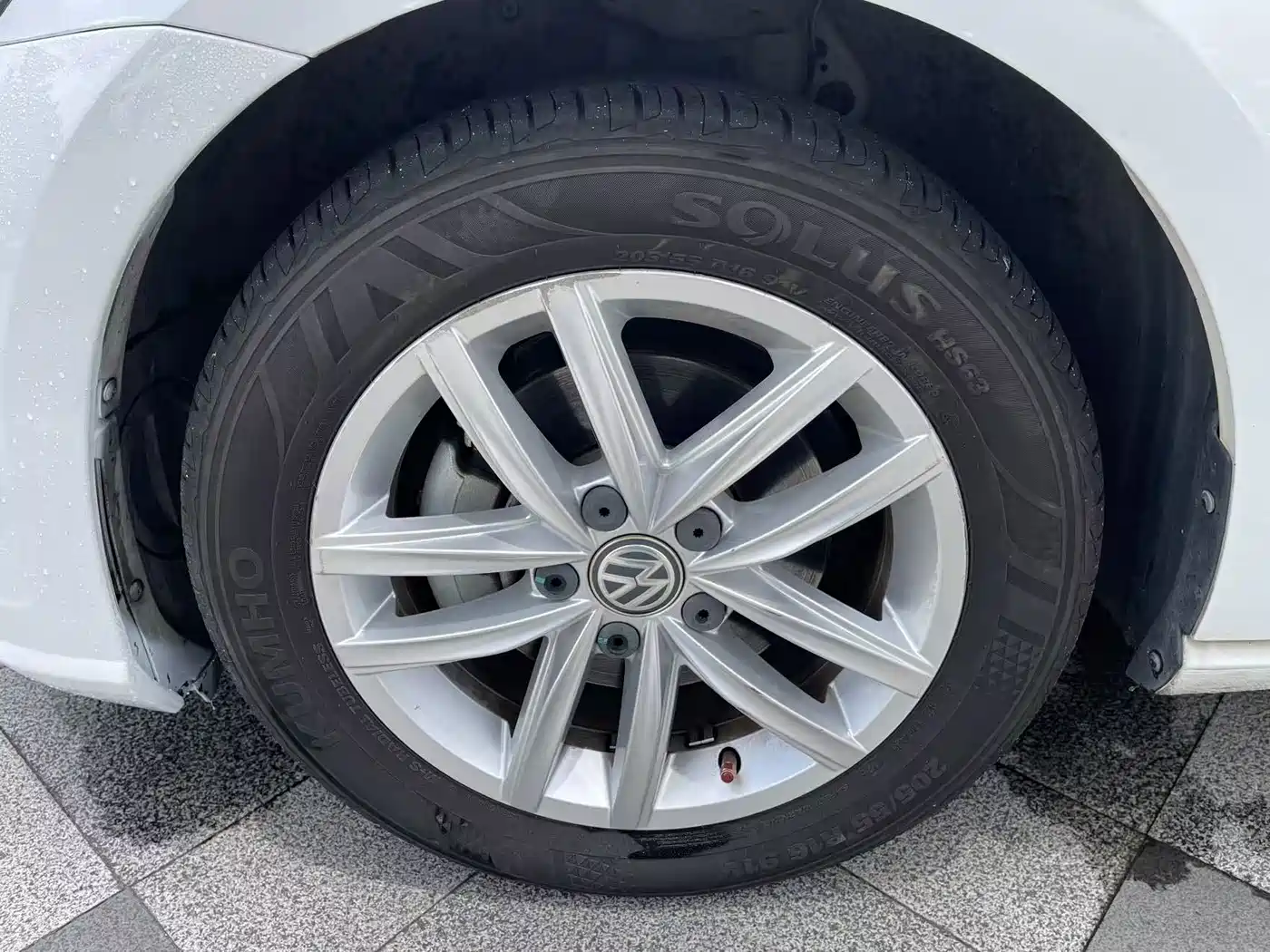 Фото 25 - Volkswagen Golf
