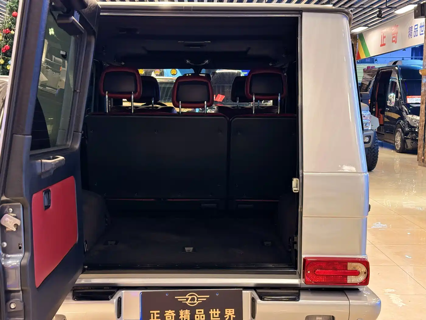 Mercedes-Benz G-Class 2010 G 500 фото 10