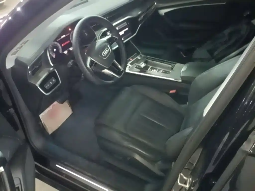 Photo 15 - Audi A6L