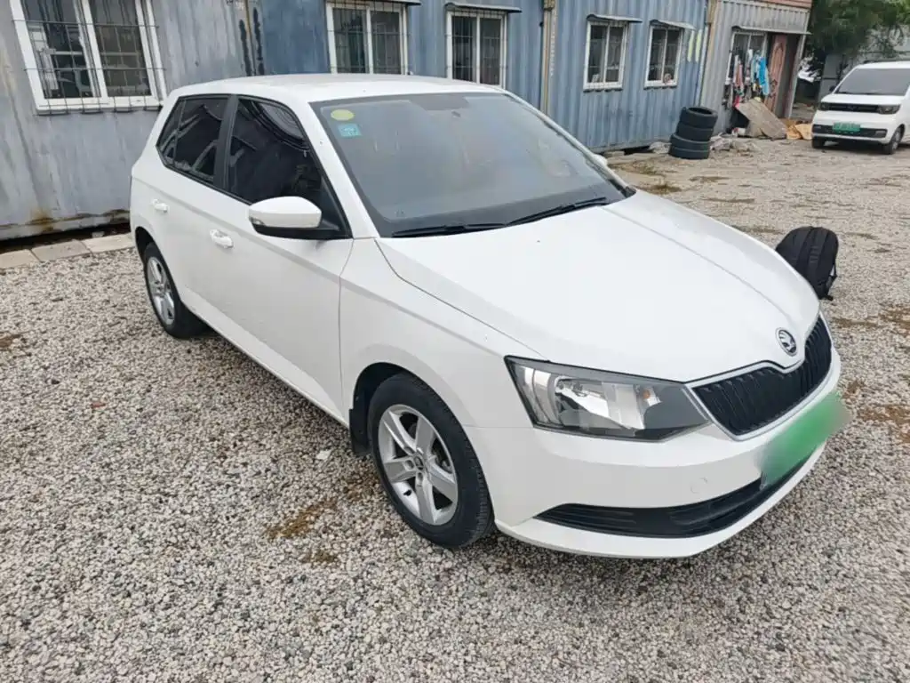 Photo 4 - Škoda Fabia