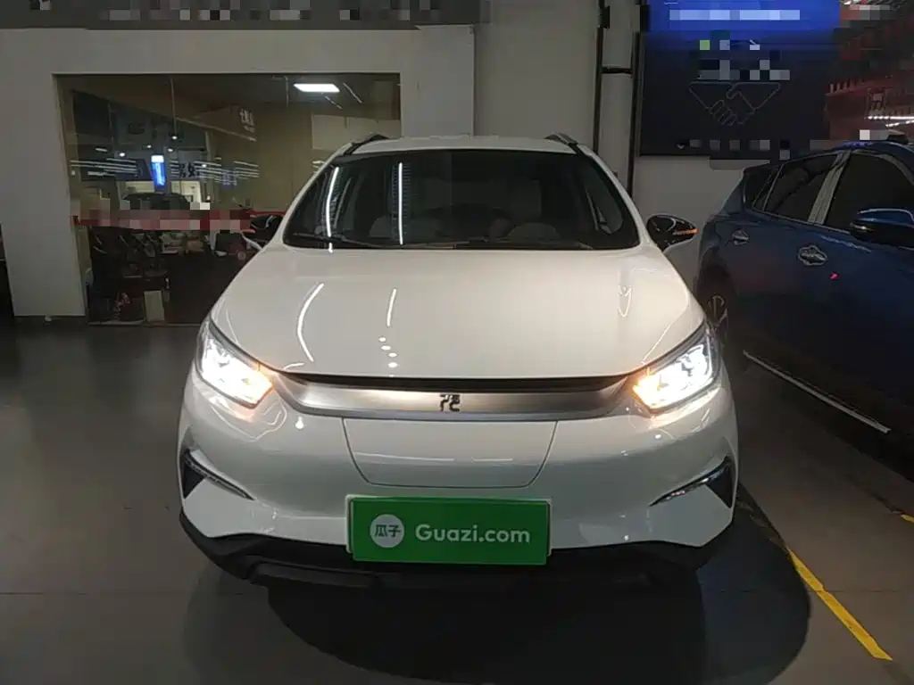 Photo 3 - BYD Yuan Pro