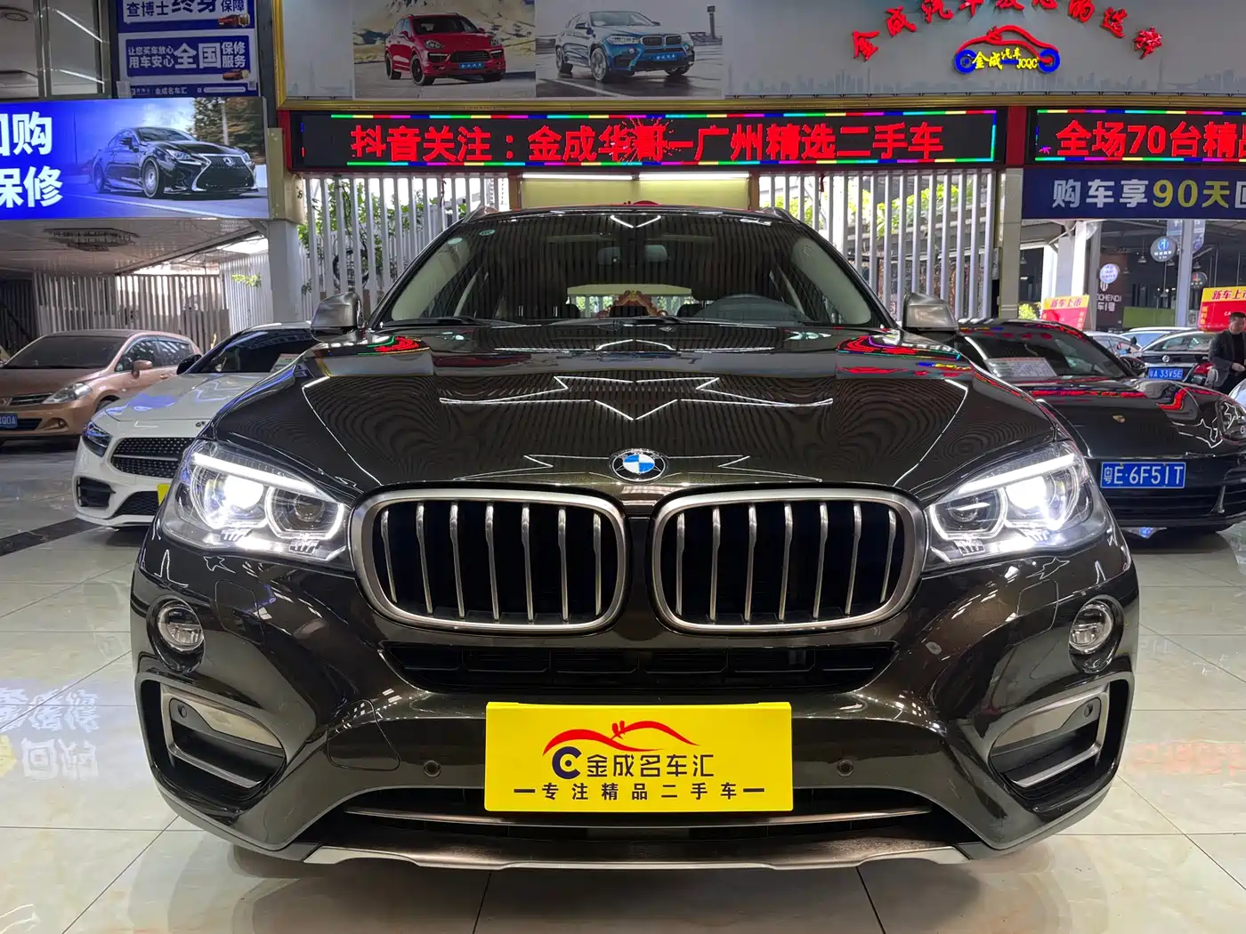 BMW X6 2017 xDrive28i фото 2