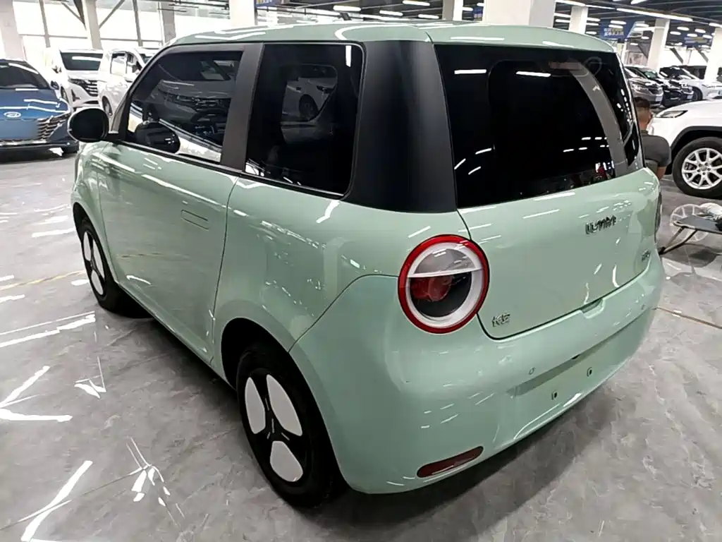 Photo 5 - Changan Lumin