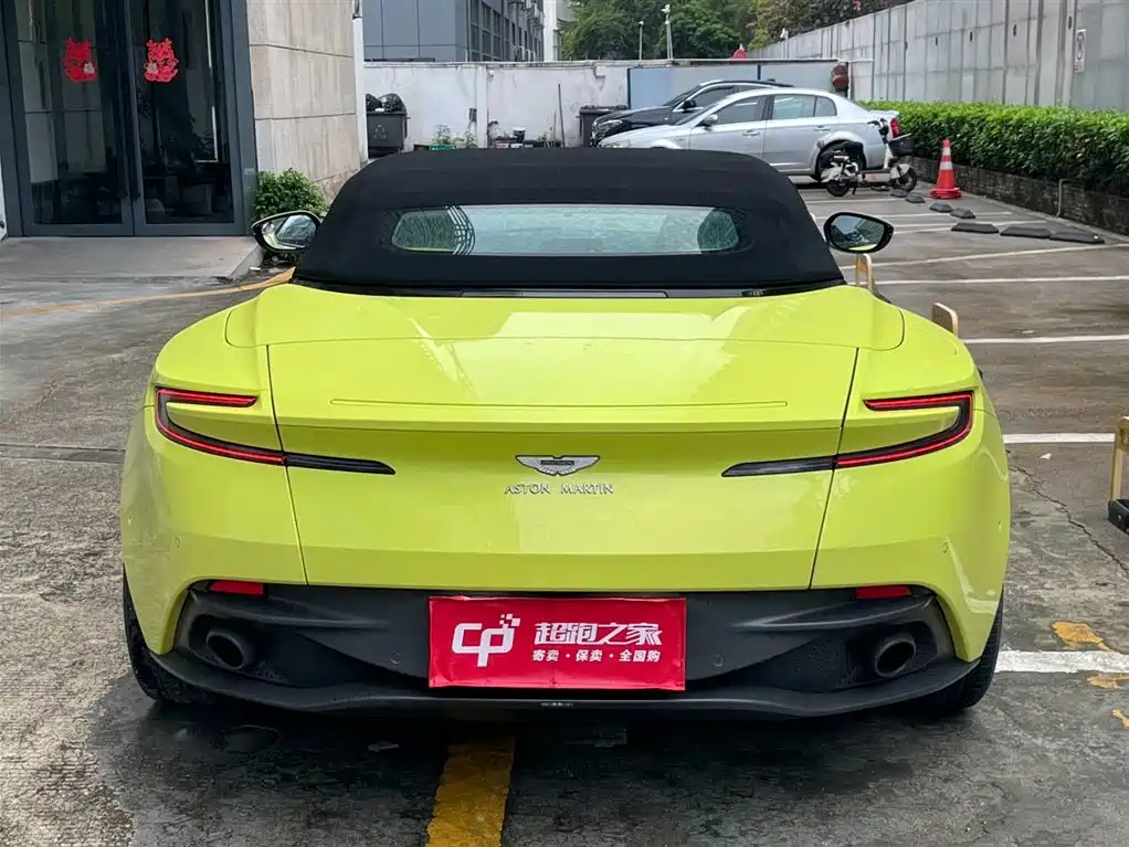 Aston Martin DB11 2019 2019 4.0T V8 Volante