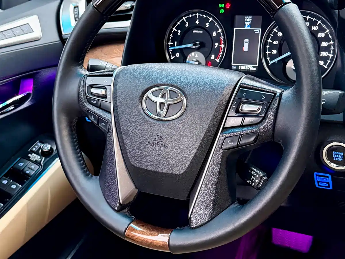 Toyota Alphard 2015 3.5L Premium Edition фото 7