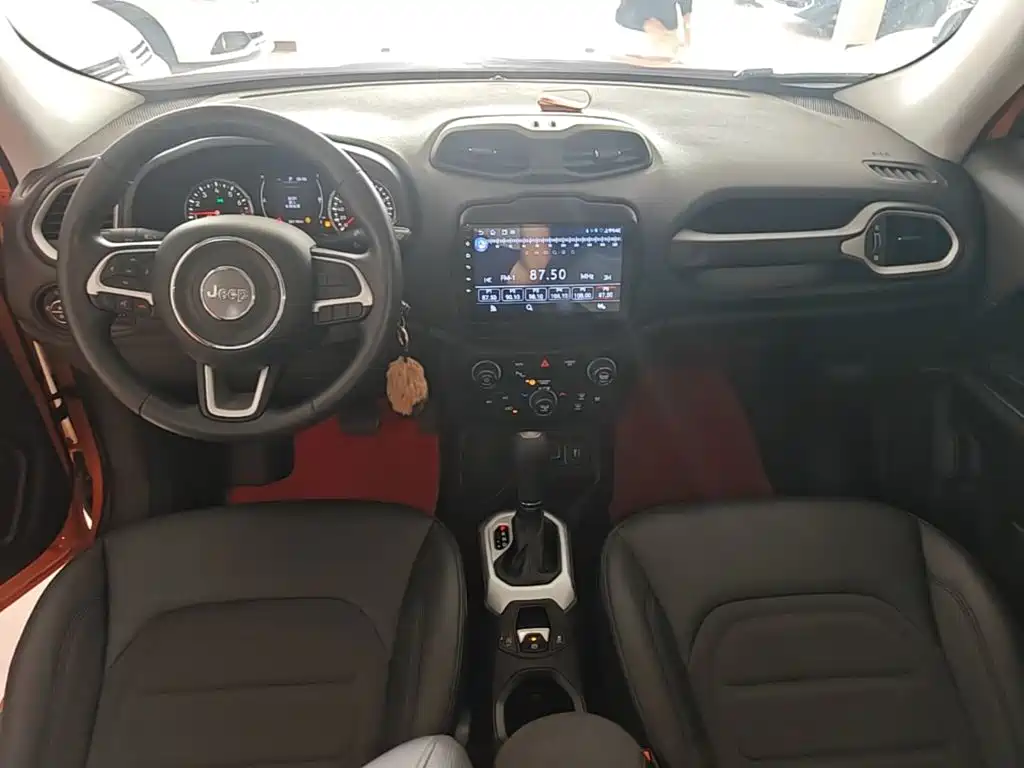 Jeep Renegade 2020 2019 220T Automatic Premium