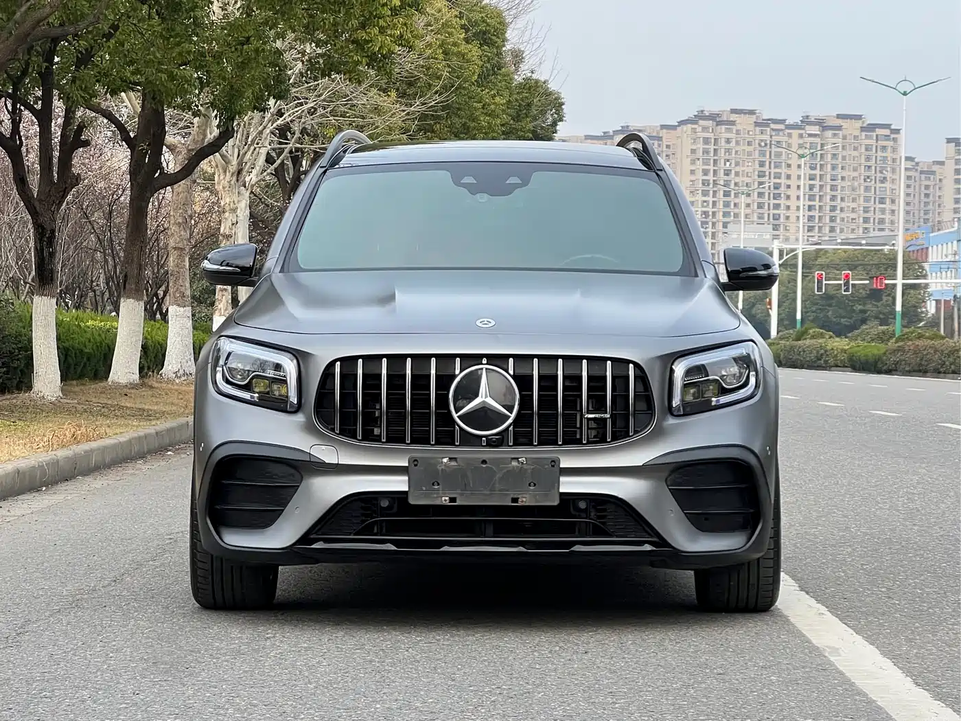 MERCEDES-BENZ GLB AMG