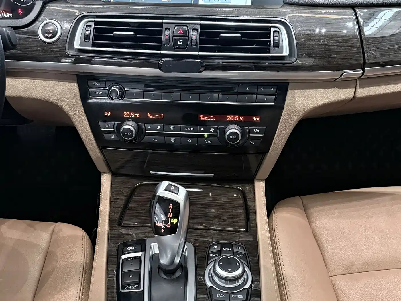 BMW 7 Series 2009 Model 740Li Leading Edition фото 17
