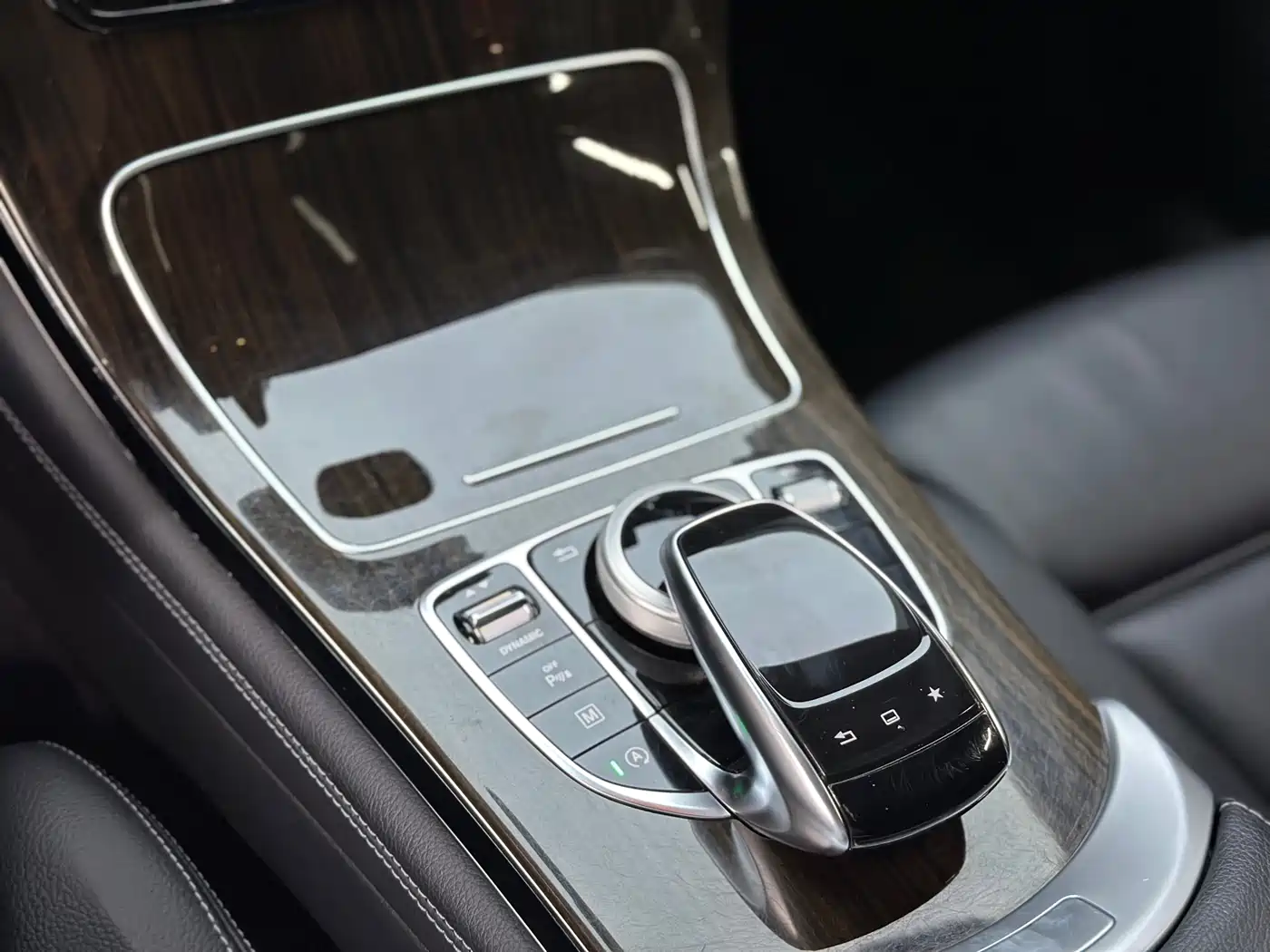 Mercedes-Benz GLC 2016 GLC 260 4MATIC Dynamic фото 18