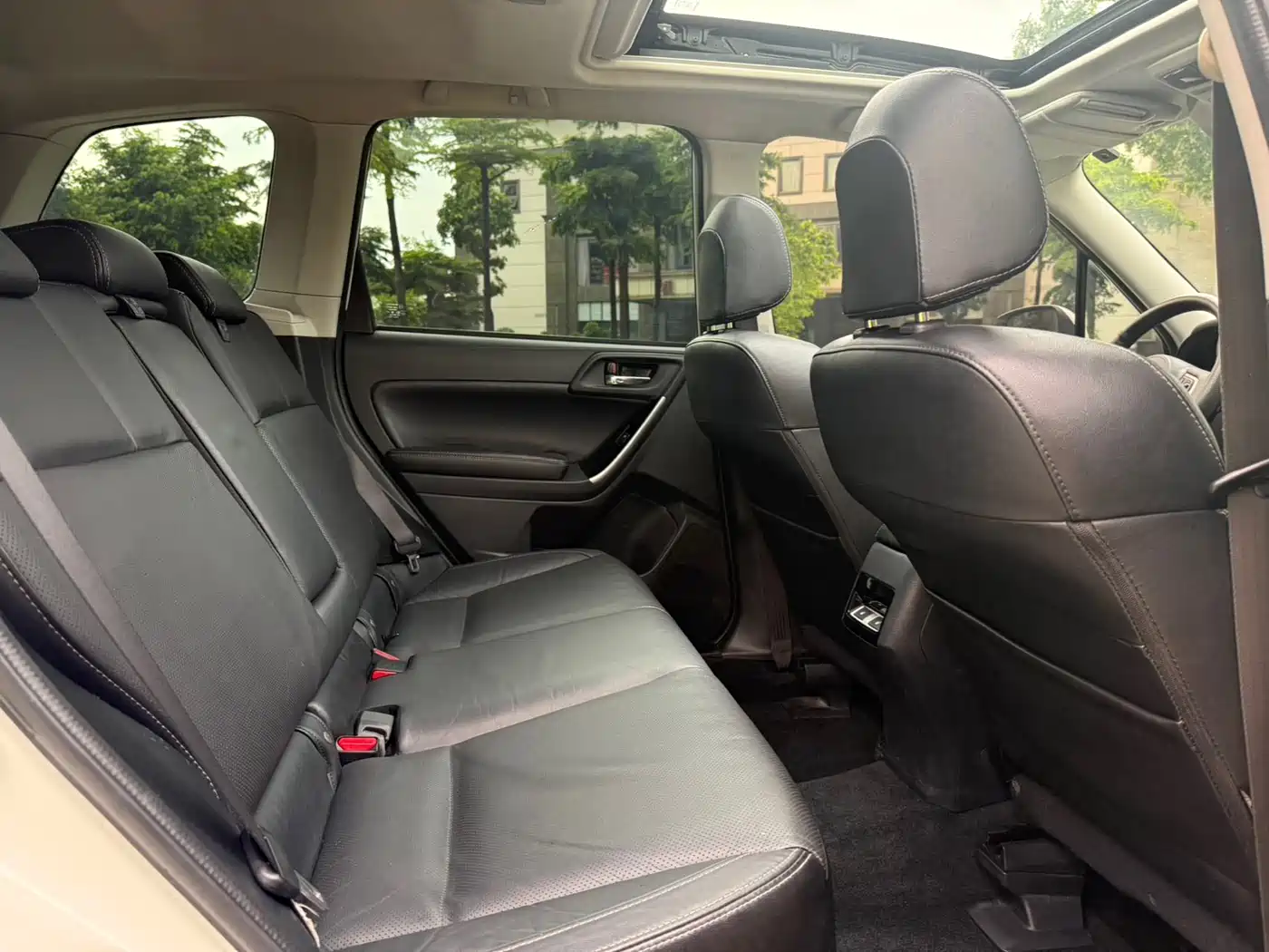 SUBARU FORESTER