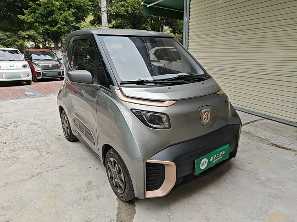 Фото 4 - Baojun E200