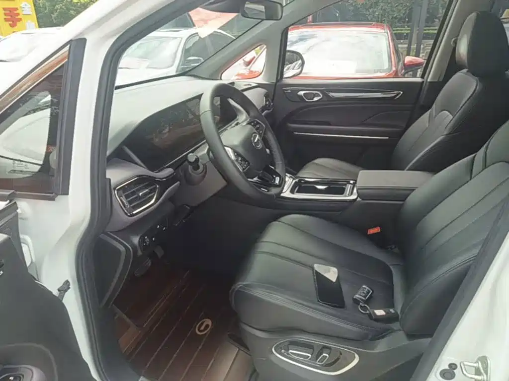 GAC Trumpchi Trumpchi M6 2026 2025 Basic Model