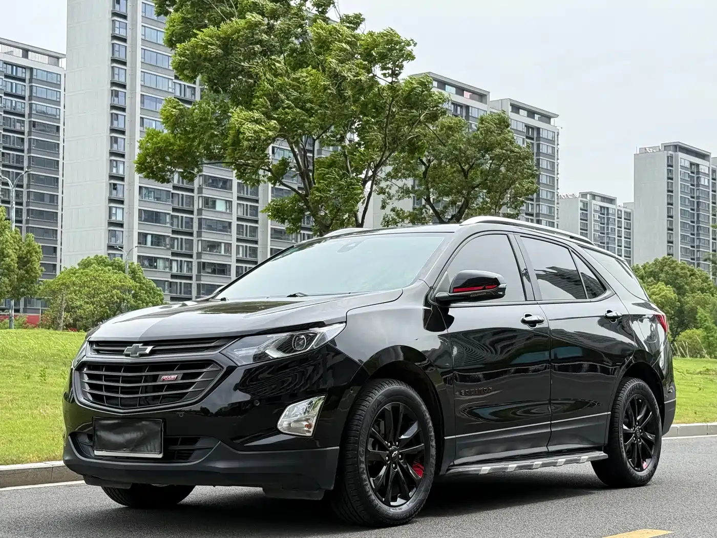 Chevrolet Equinox 2019 Redline 550T Automatic AWD Defender RS Edition (China V) фото 2