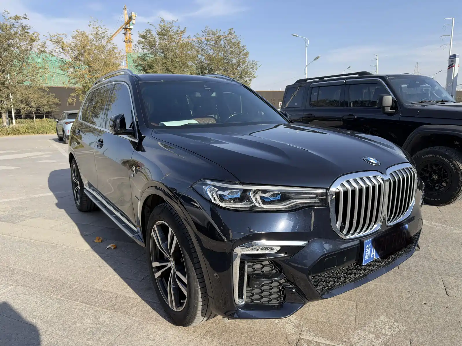 Photo 3 - BMW X7
