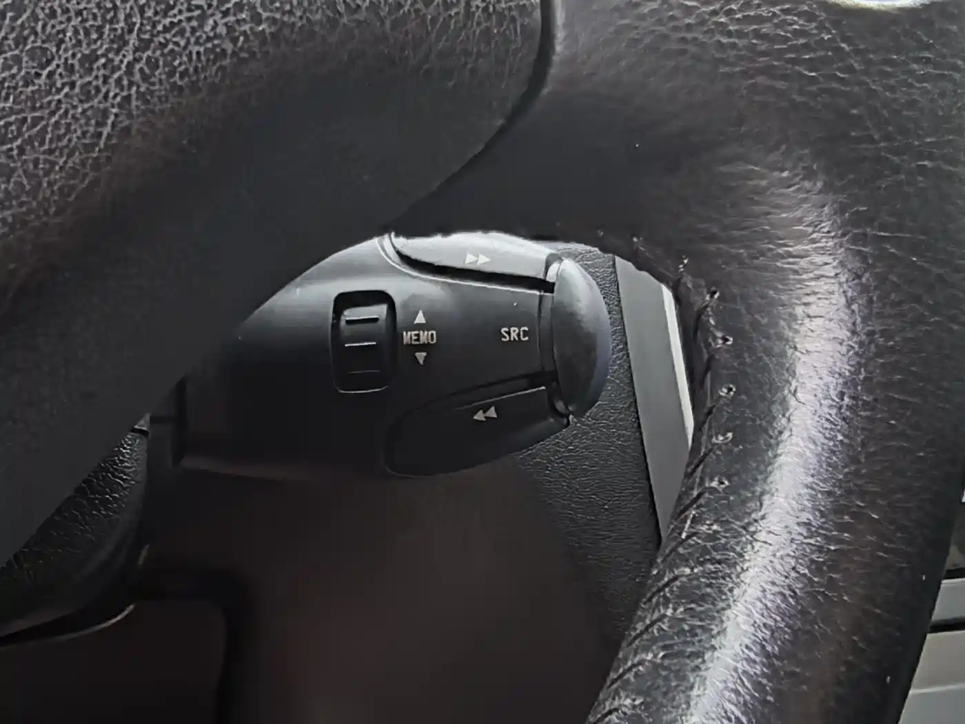 Peugeot 307 2013 1.6L Automatic CROSS фото 11