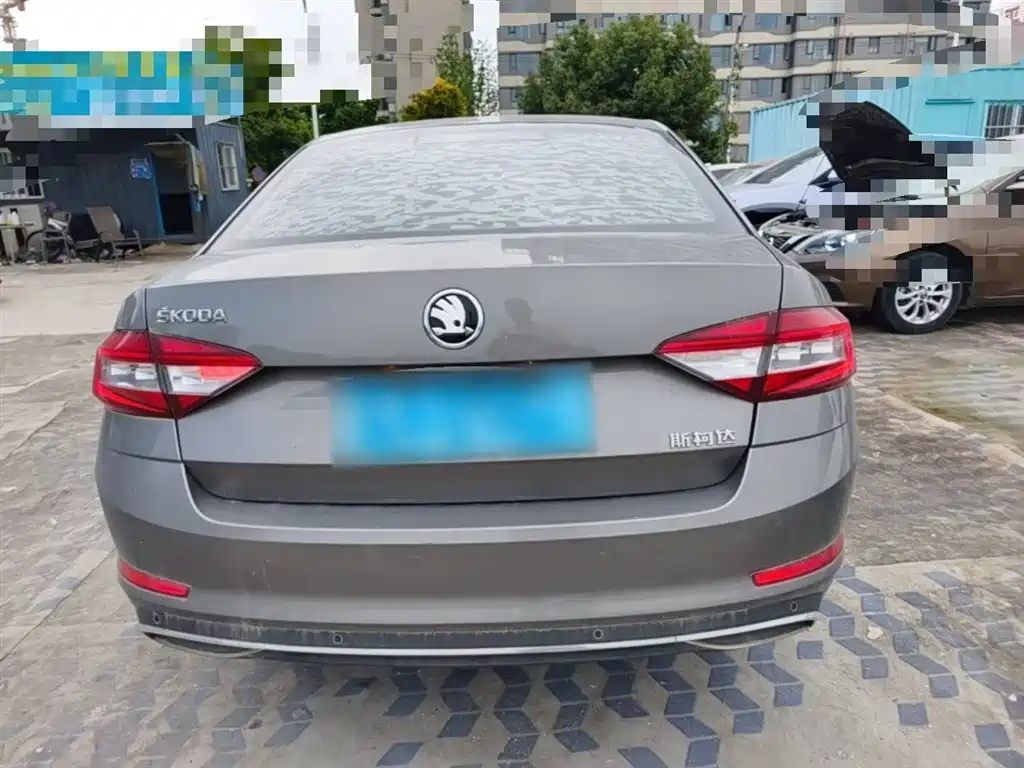 Škoda Octavia 2018 TSI230 DSG Comfort Edition фото 6
