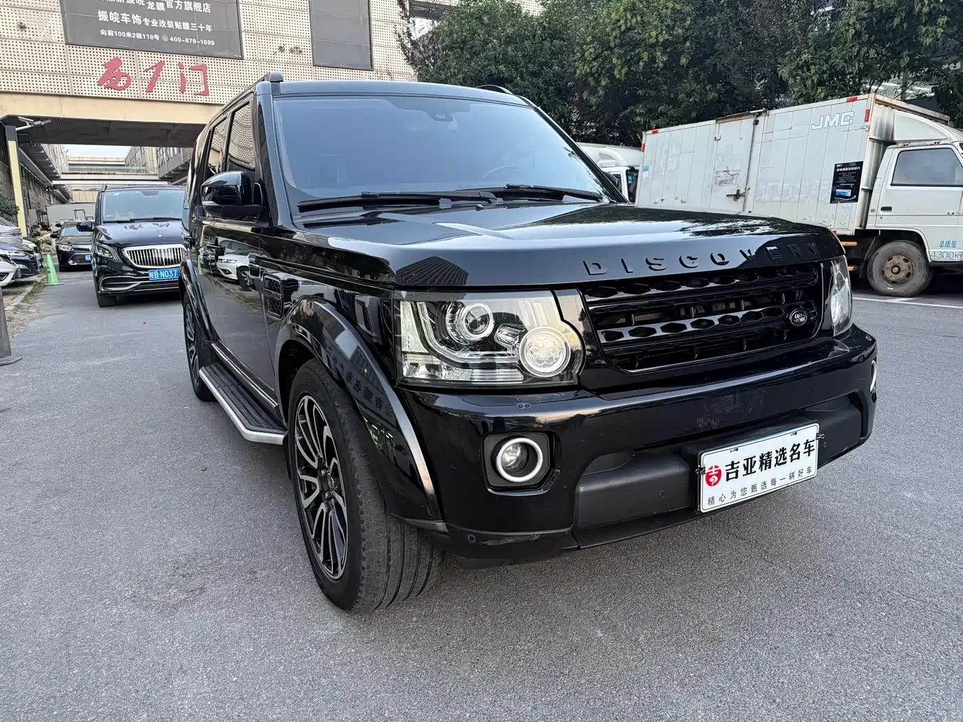 Land Rover Discovery 2013 3.0 SDV6 HSE Diesel фото 3