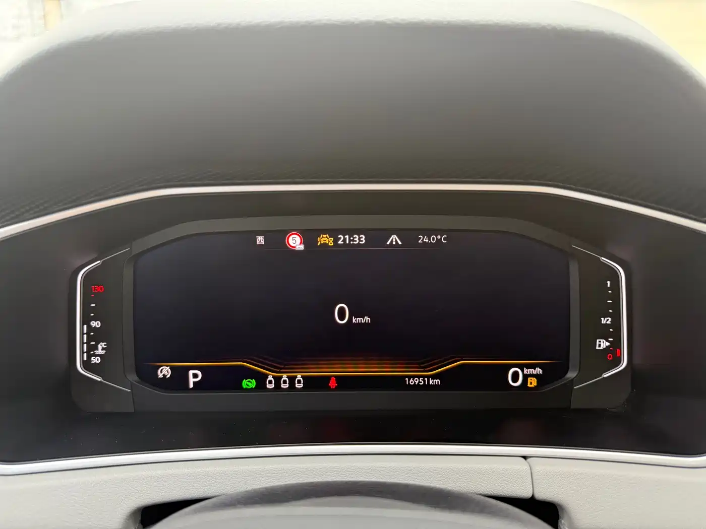 Volkswagen Tayron GTE Plug-in Hybrid 2023 280TSI Luxury Plus Advanced Edition фото 29