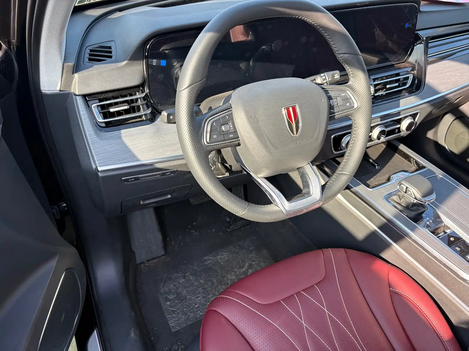 Фото 5 - Hongqi HS5