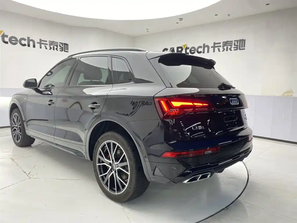 Audi Q5L 2024 Model 45 TFSI Luxury Dynamic фото 7