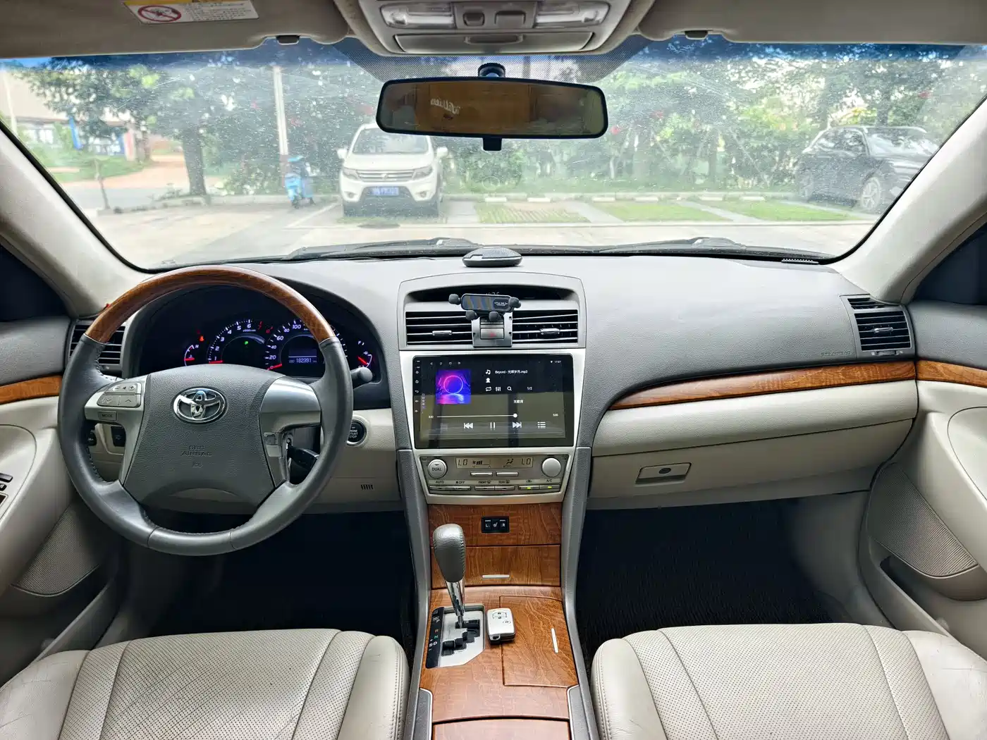 صورة 9 - Toyota Camry