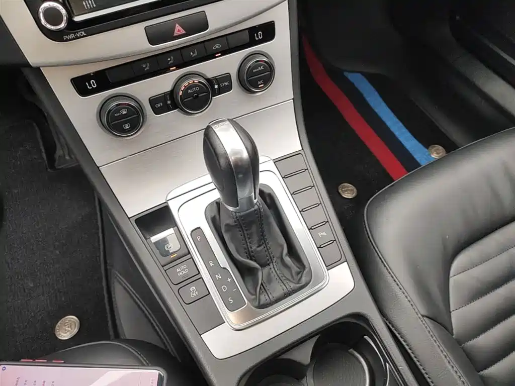 Volkswagen Magotan 2015 1.8TSI Leading фото 14