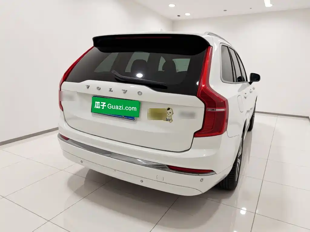 Volvo XC90 2023 2024 B6 Premium Luxury 7-Seater