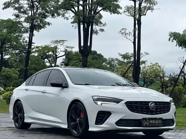 Buick Regal 2021 GS 28T Premium Model — фото 3