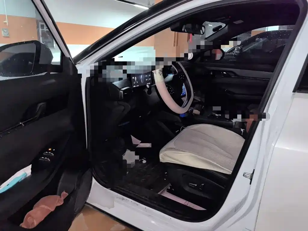 Dongfeng Aeolus Dongfeng Fengshen L7 2026