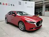 Photo 3 - Mazda Mazda 3