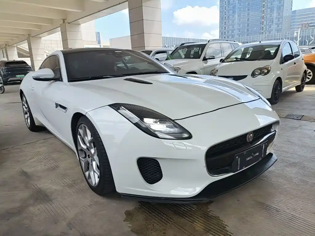 Jaguar F-TYPE 2019 2019 2.0T Coupe