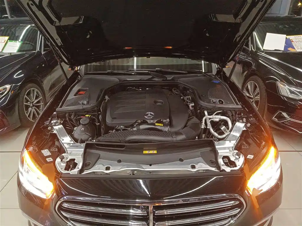 Mercedes-Benz E-Class 2023 Facelift E 300 L Luxury фото 11