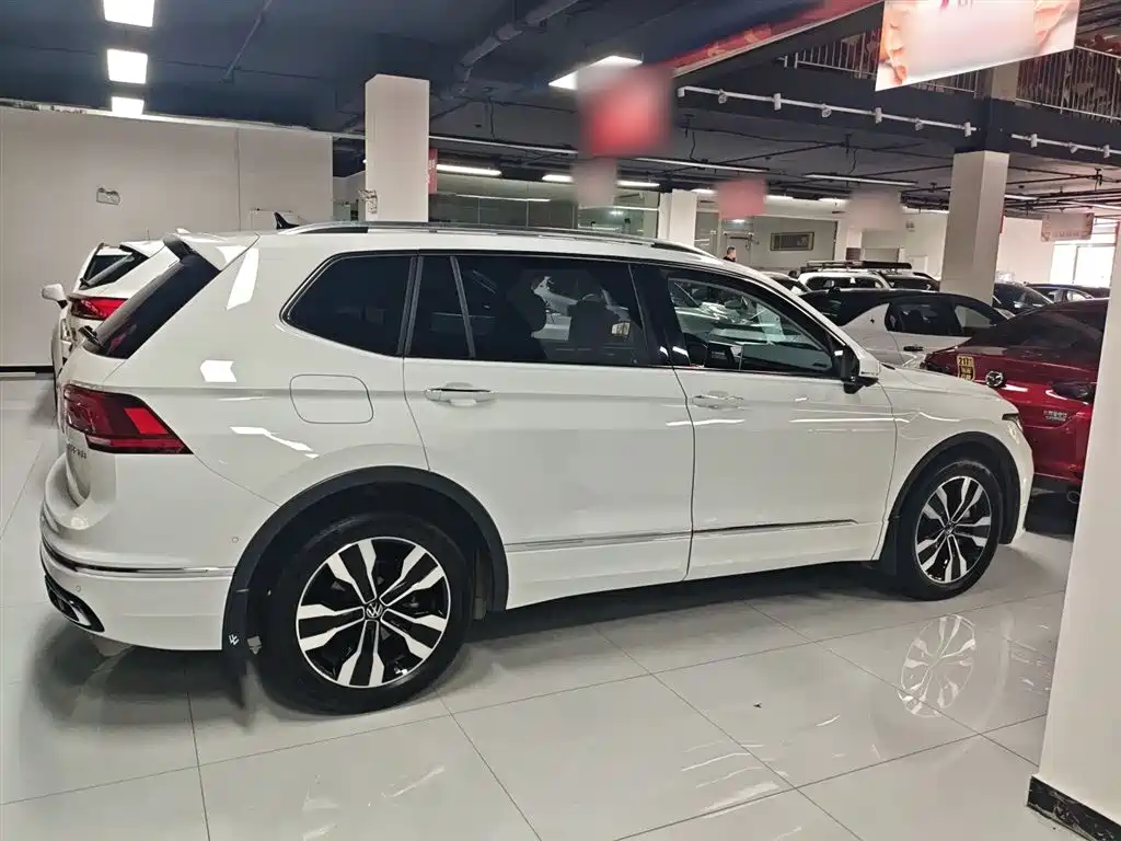 Volkswagen Tiguan L 2025 2025 330TSI Automatic 2WD R-Line Dragon Glory Edition