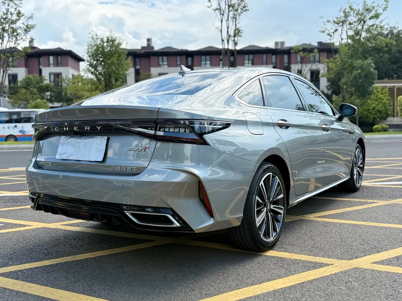 CHERY ARRIZO 8