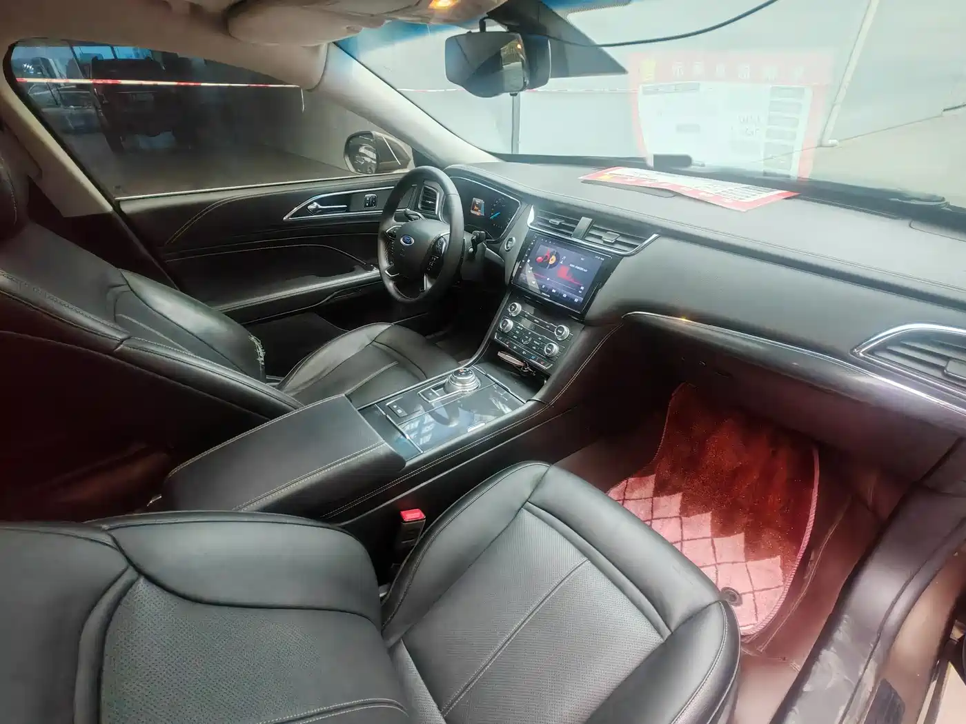 FORD TAURUS