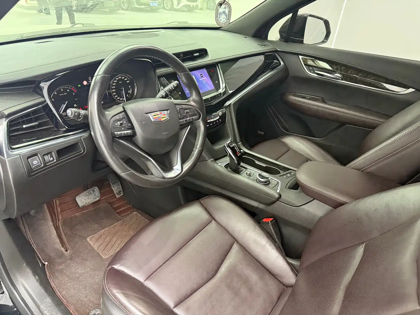 Cadillac XT6 2020 28T 6-Seater 4WD Luxury Model фото 5