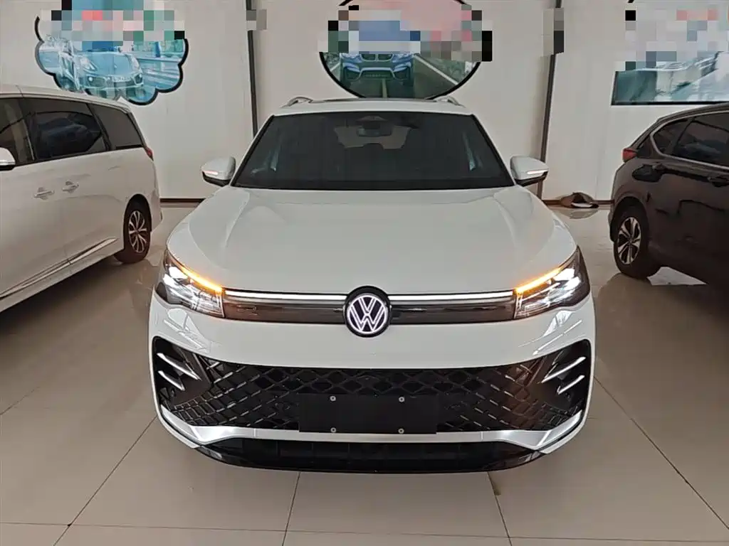Volkswagen Tiguan L 2026 PRO 380TSI FWD R-Line Smart Leader Edition фото 3