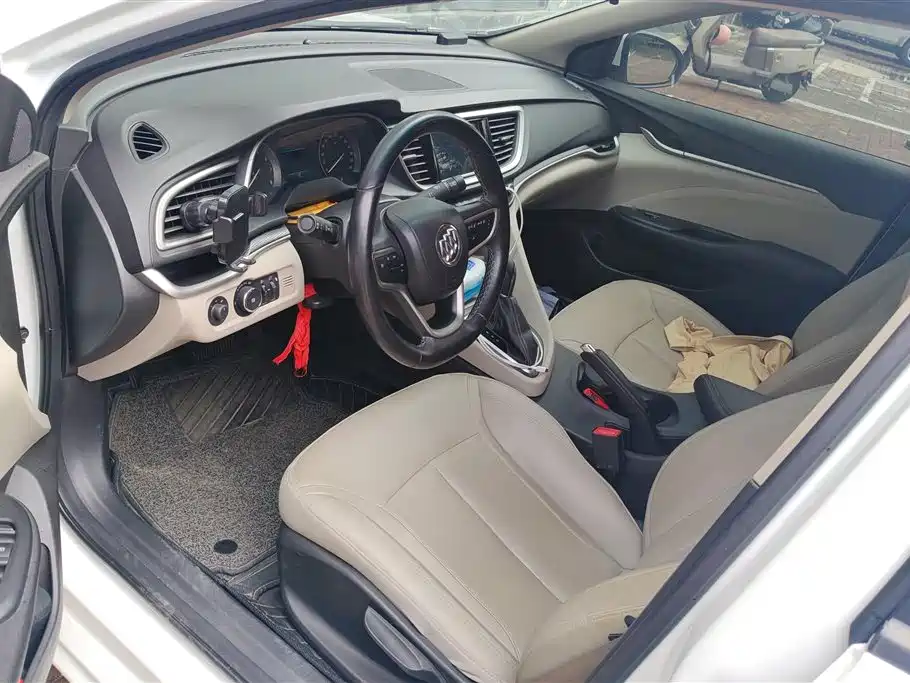 Buick Excelle 2021 Exemplar 1.5L Auto Elite фото 9