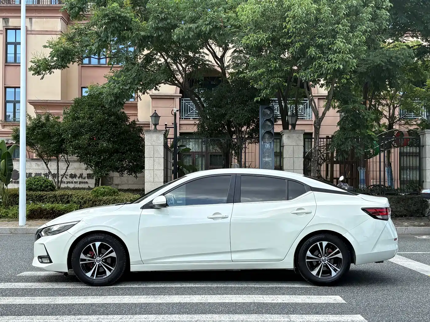 Photo 17 - Nissan Sylphy