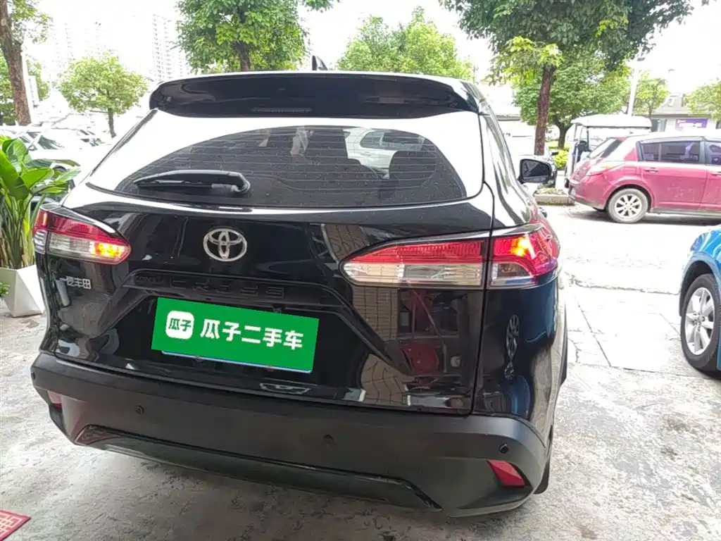 Toyota Corolla Cross 2023 2.0L Pioneer Edition фото 6